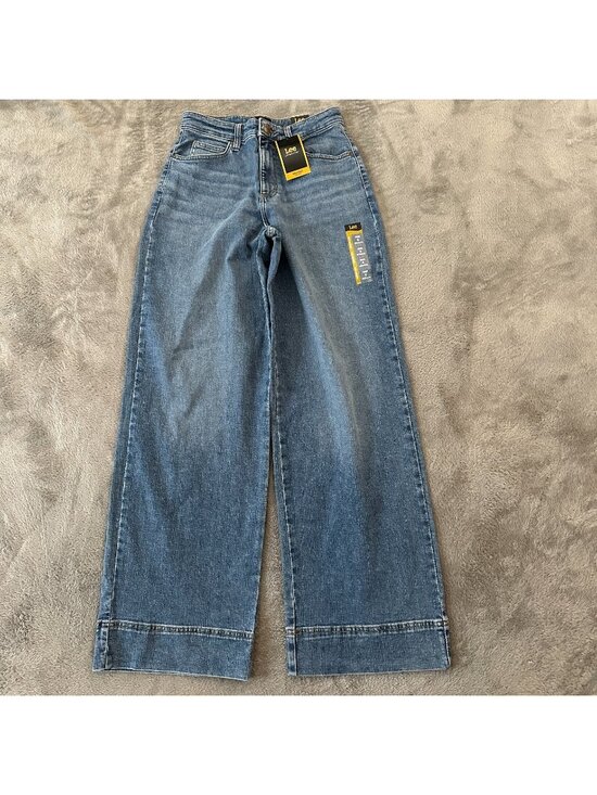 Lee Denim - NWT Lee Trouser Wide Leg Jeans Women's size 6 Regular High Rise